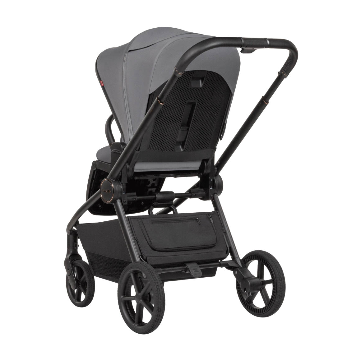 Универсальная коляска Epica 2 в 1 2026 ANIM "Растущий" вместе с малышом прогулочный блок оборудован механизмами поднятия капюшона. 