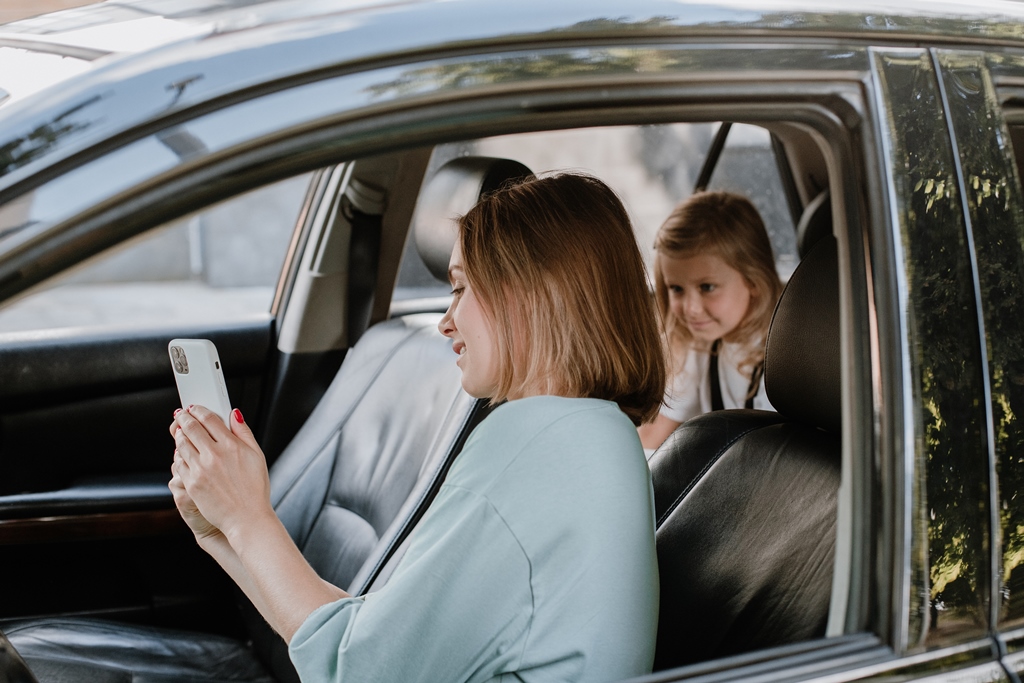 Mutterschaft ist keine Leistung, sondern ein Vergnügen: Das Manifest des modernen #yazhamama